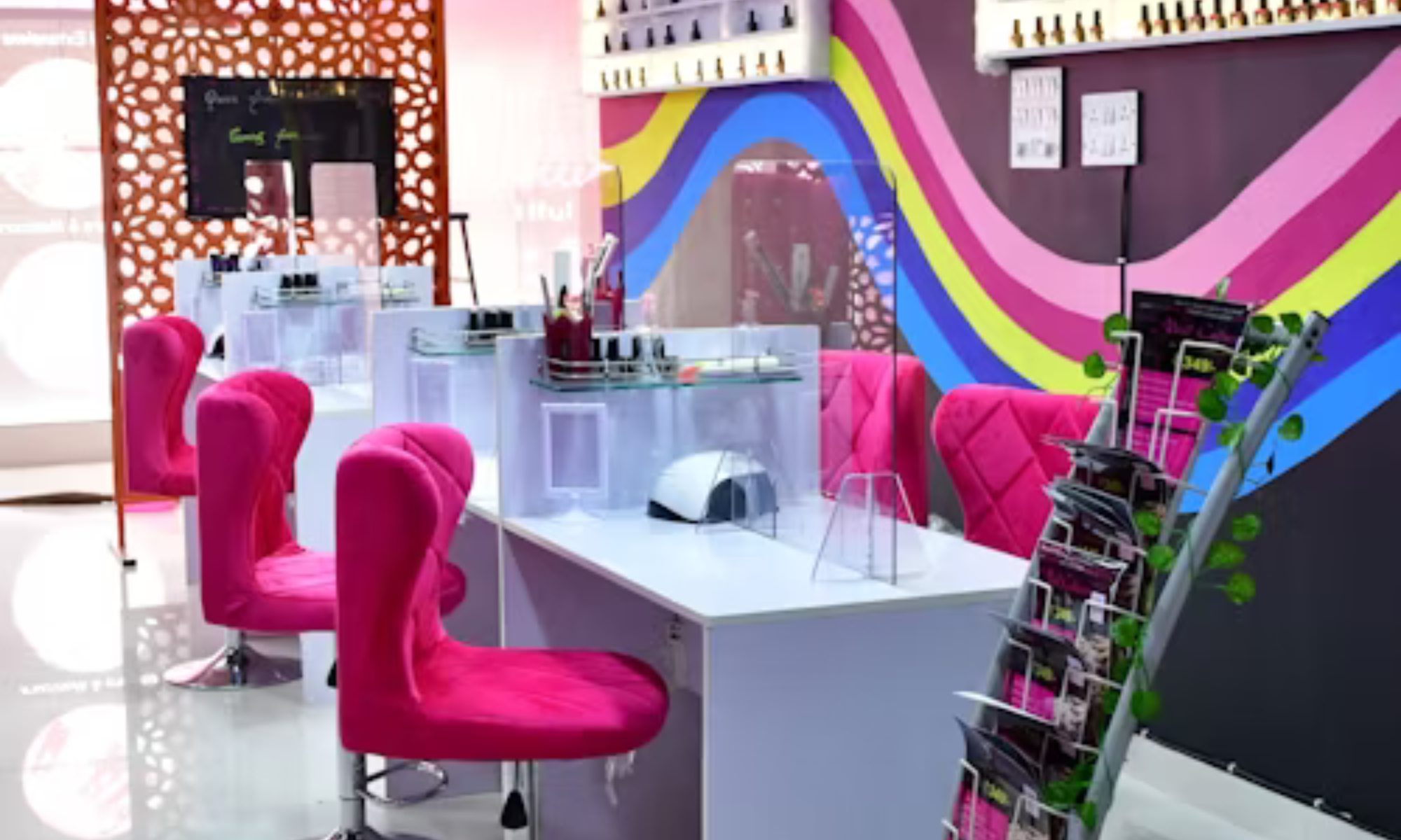 Beauty Salon with 5-Star Reviews
